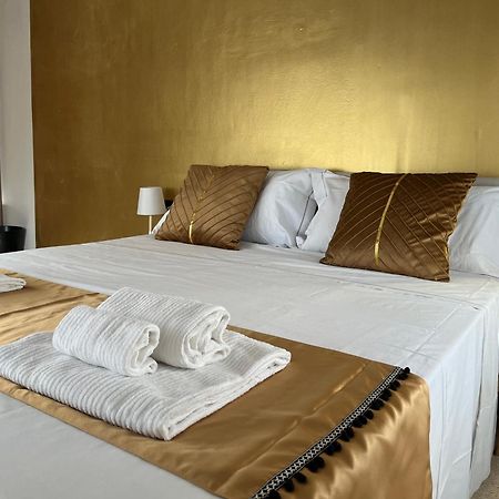 Genova Gold Rooms المظهر الخارجي الصورة