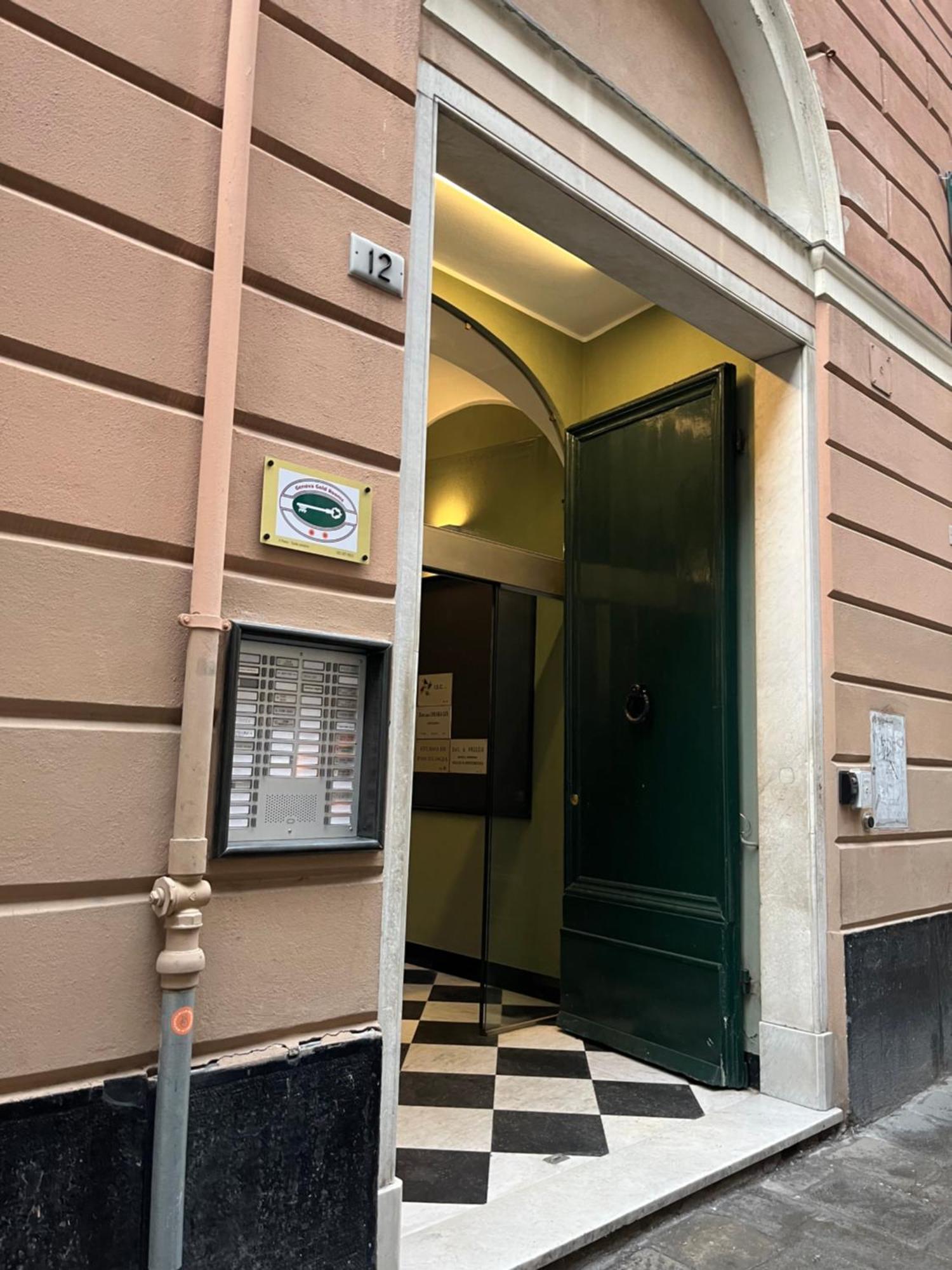 Genova Gold Rooms المظهر الخارجي الصورة